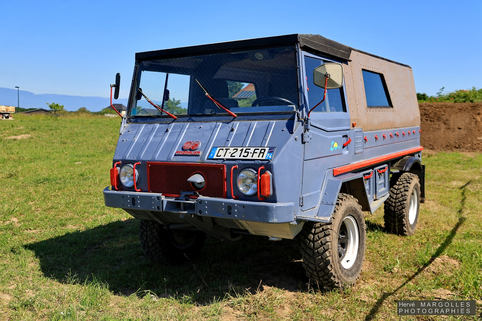 Punch Pinzgauer-01.JPG